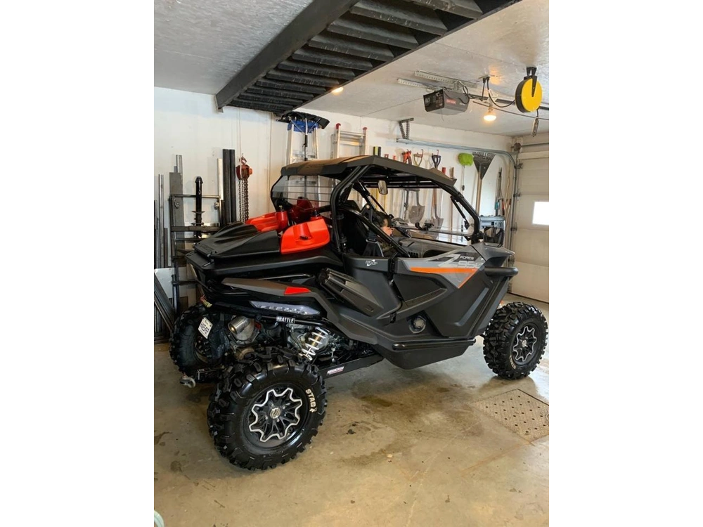 2022 Cfmoto Zforce 950 alt