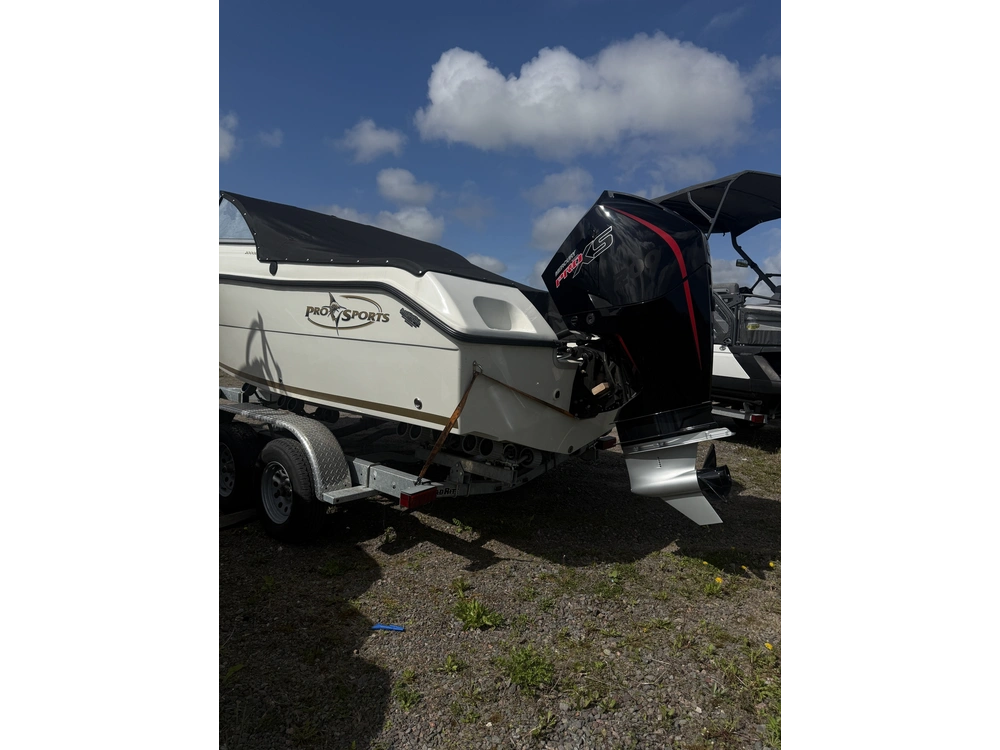 2023 Pro Sports 20ft 2000dc W/ 150xl 4s Mercury & Galv Trailer