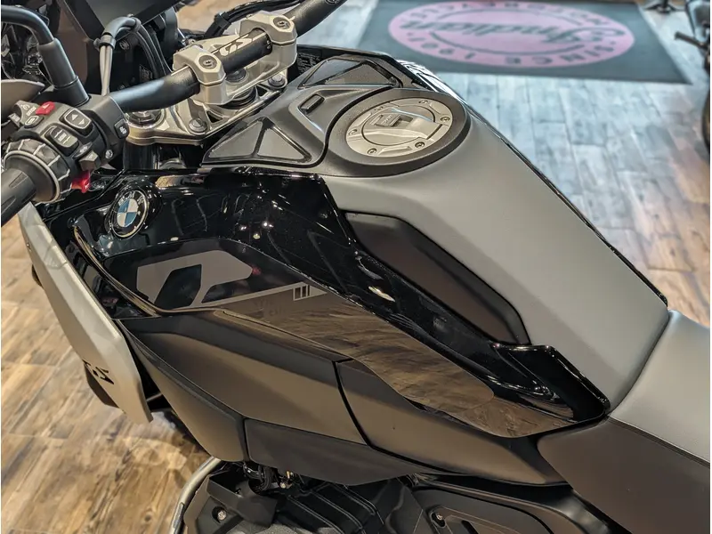 2025 BMW R 1300 GS // Triple Black