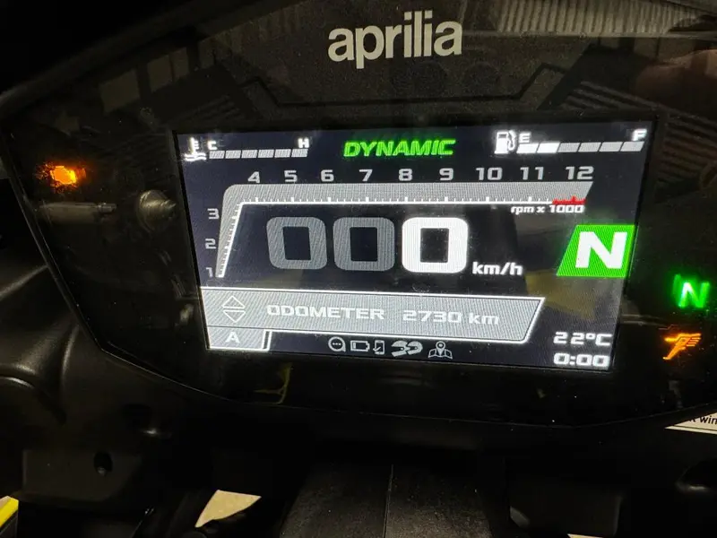 2021 Aprilia TUONO 660