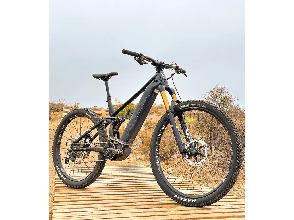 2022 Husqvarna MOUNTAIN CROSS MC4