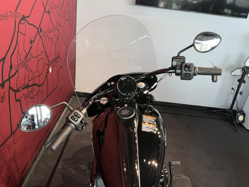 Indian Motorcycle Super Chief Dark Horse 2025 alt