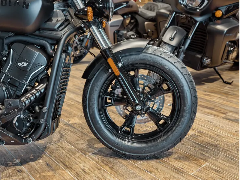 2025 Indian Motorcycle Scout Sixty Bobber Limited // Black Smoke