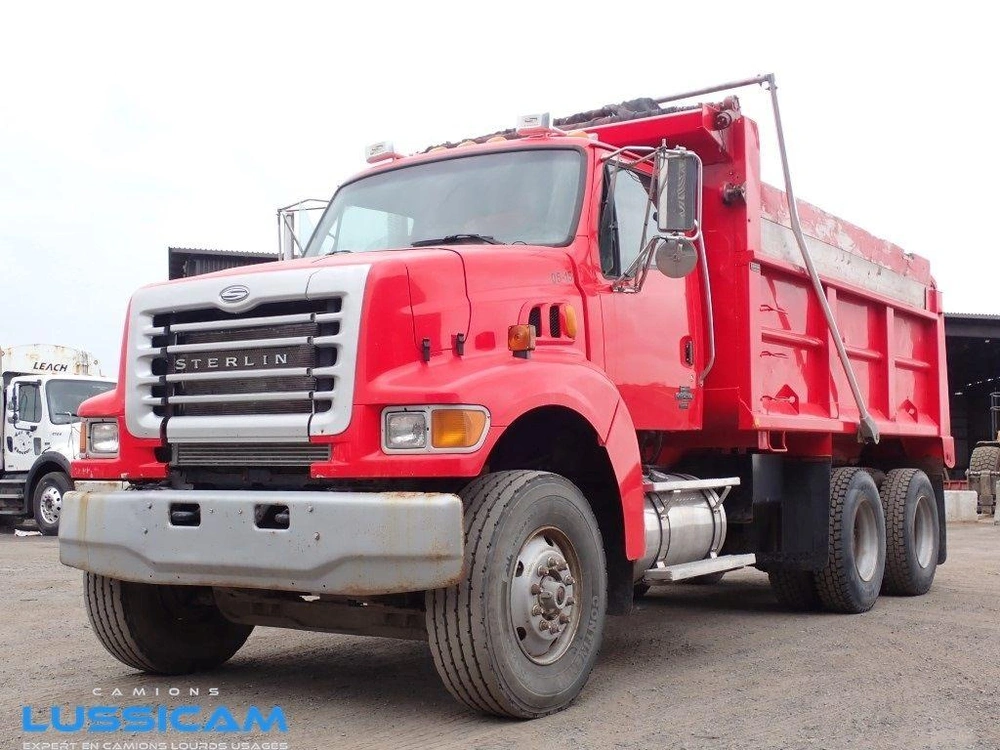 Sterling Lt9500 2005