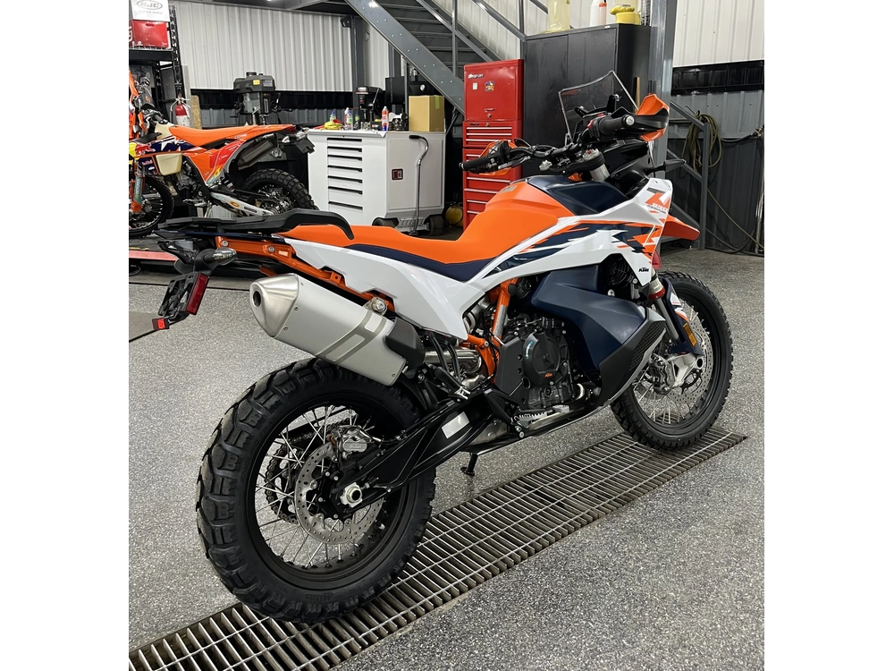 Ktm 890 Adventure R 2025 alt