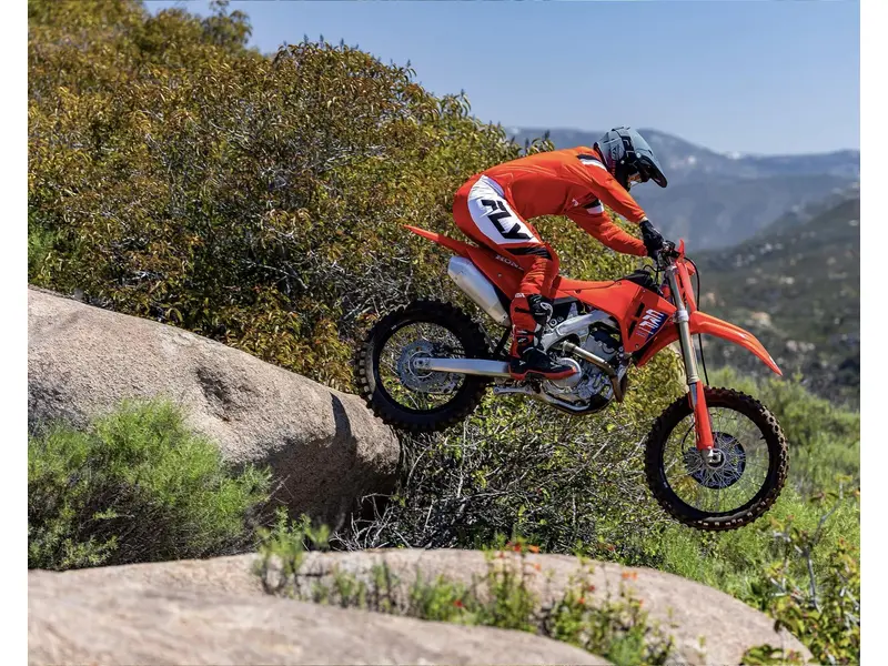2025 Honda CRF250R thumbnail 4