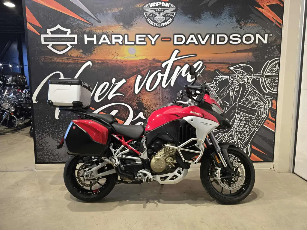 2022 Ducati Multistrada v4s sport