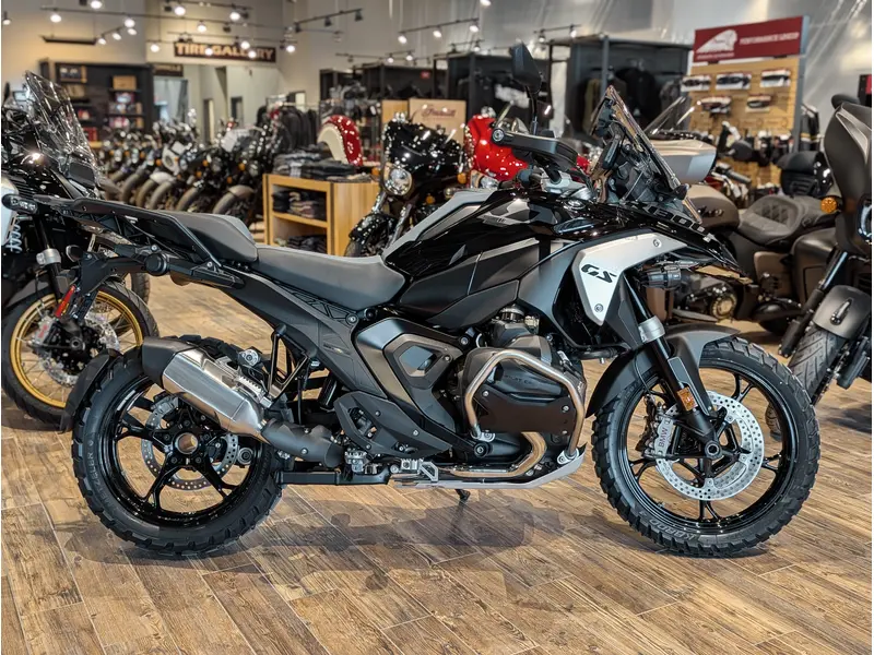2025 BMW R 1300 GS // Triple Black