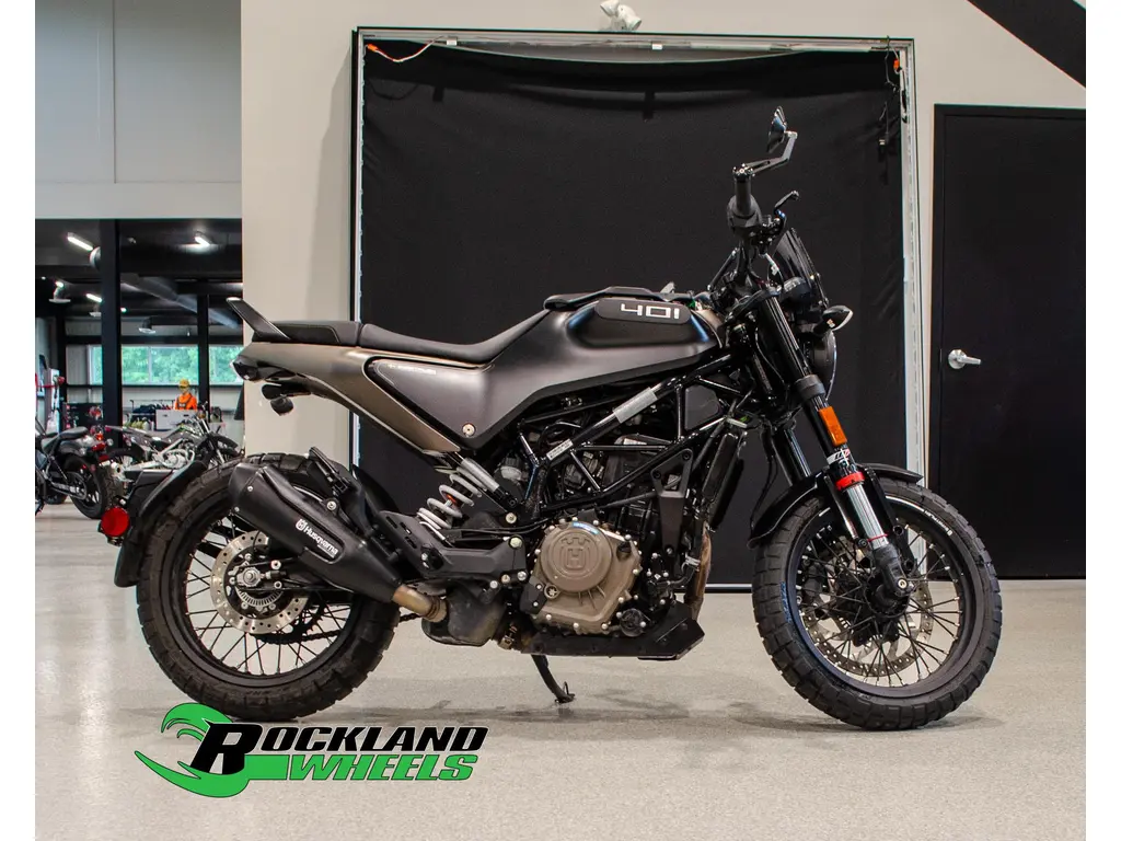 2022 Husqvarna SVARTPILEN 401