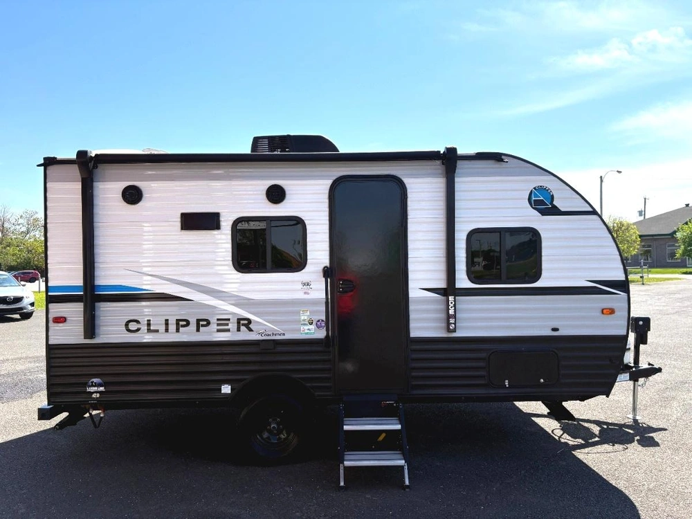 Coachmen Clipper 162rbu 2022 alt