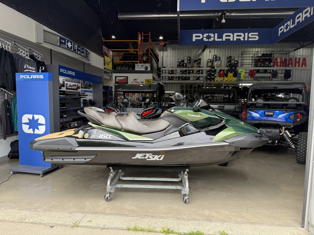 Kawasaki Jet Ski Ultra 160lx 2025 alt