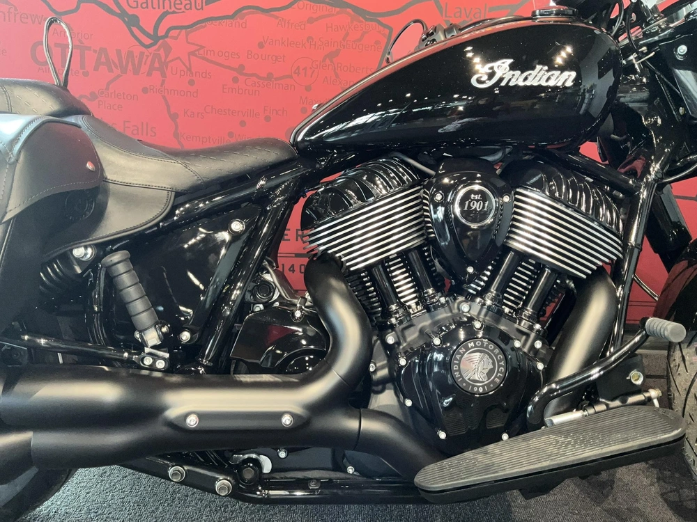Indian Motorcycle Super Chief Dark Horse 2025 alt