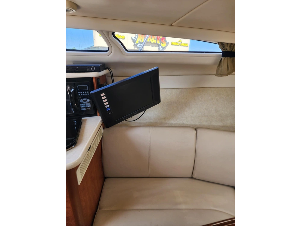 2003 Bayliner 245 Ciera alt