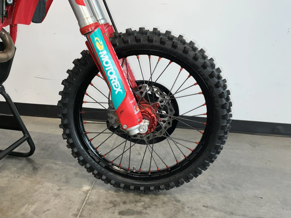 Gas Gas Mc 250f 2025 alt