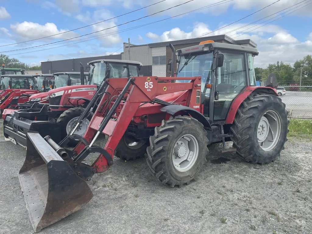 1999 Massey Ferguson 4255
