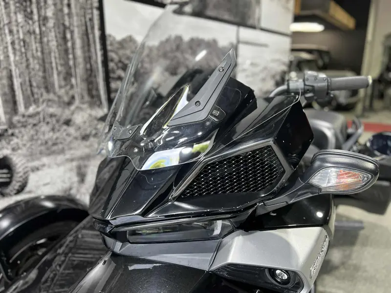 2015 Can-Am SPYDER F3 SE6 **UNIQUE!!**