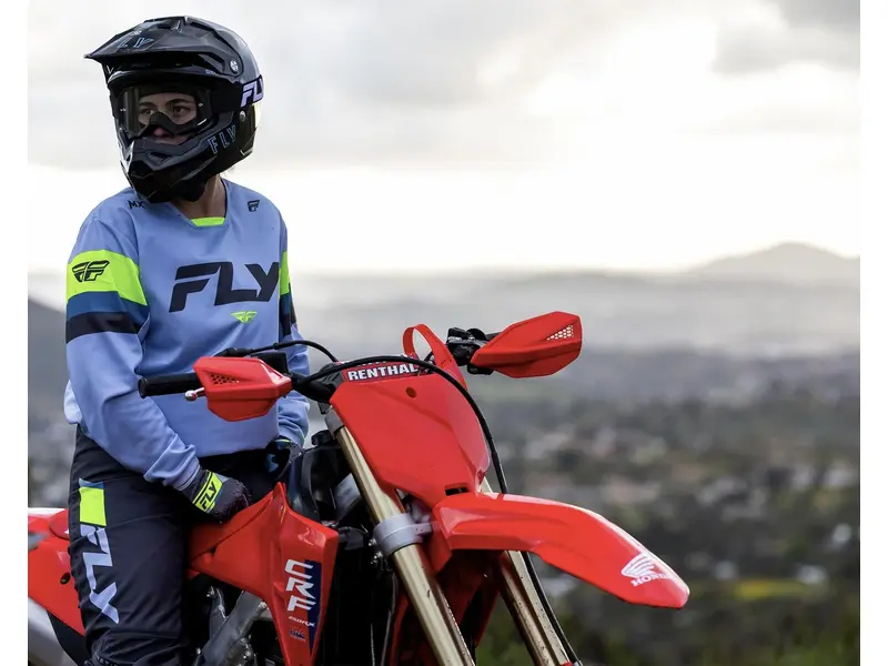 2025 Honda CRF250R thumbnail 2