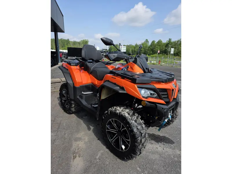 2023 CFMOTO CFORCE 800 TOURING
