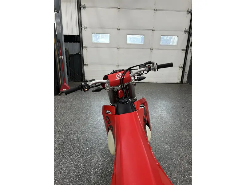2025 GASGAS ES 350 thumbnail 9