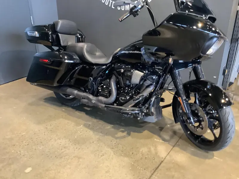 2017 Harley-Davidson ROAD GLIDE S FLTRXS