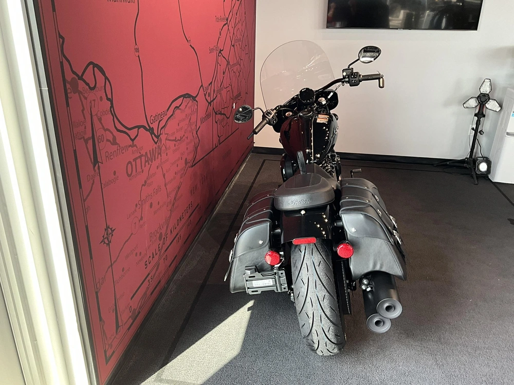 Indian Motorcycle Super Chief Dark Horse 2025 alt