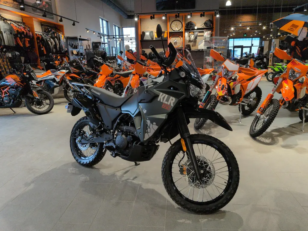 Kawasaki KLR 650  2025