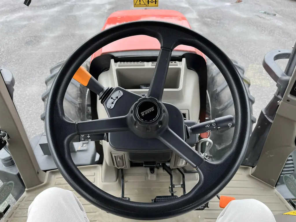 2020 Case IH Maxxum 115 A8