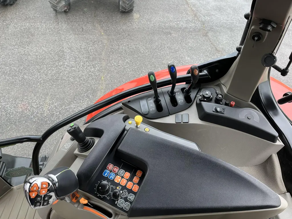 2020 Case IH Maxxum 115 A8