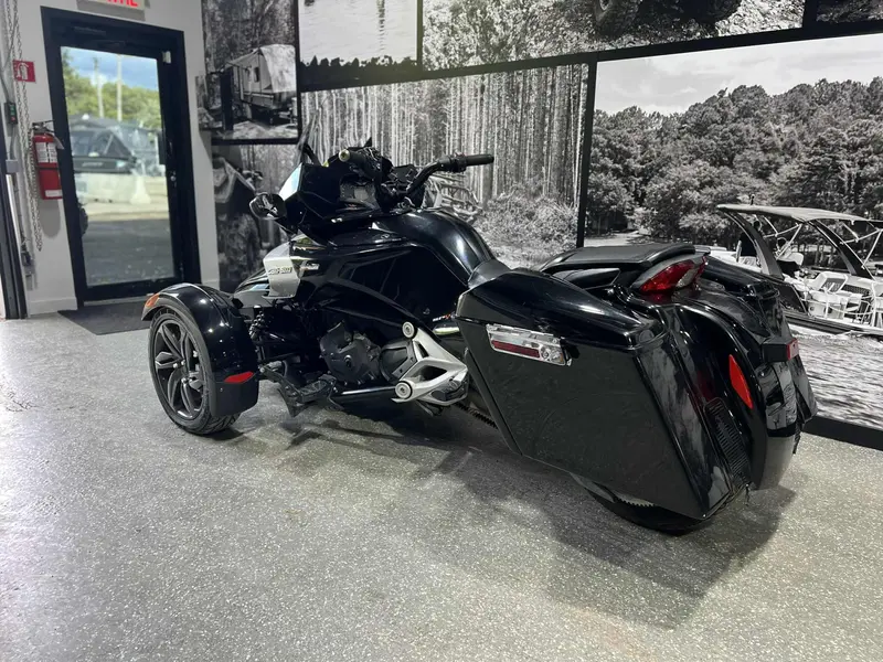 2015 Can-Am SPYDER F3 SE6 **UNIQUE!!**