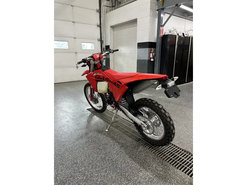 2025 GASGAS ES 350 thumbnail 4
