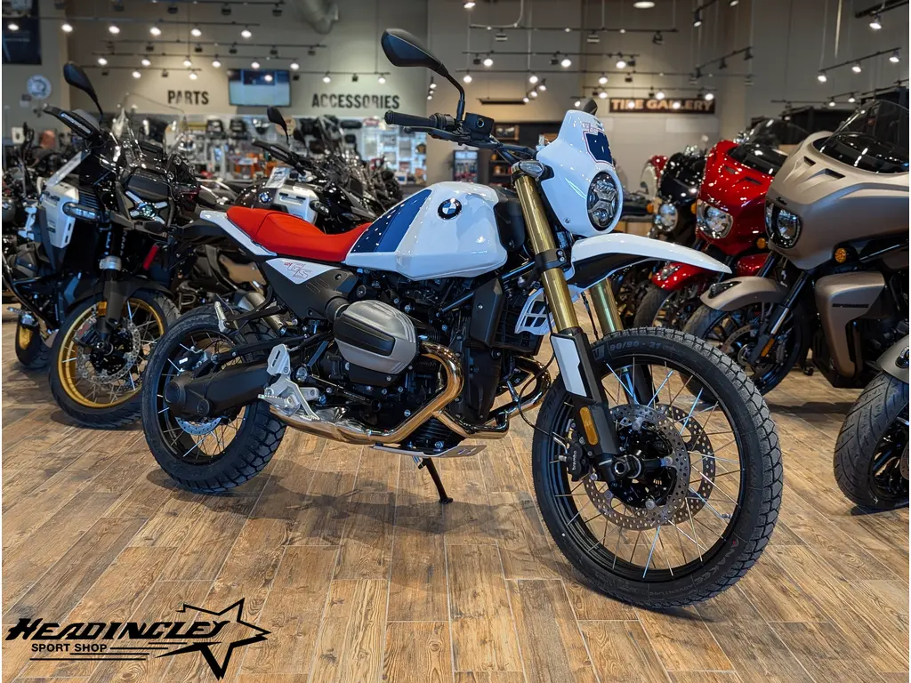 2026 BMW R 12 G/S // Light White 