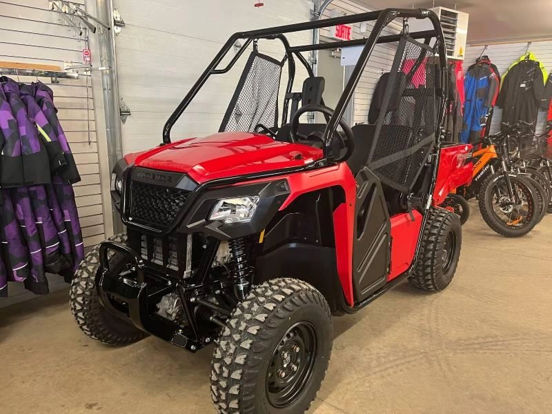 Honda Pioneer 520 2025 alt