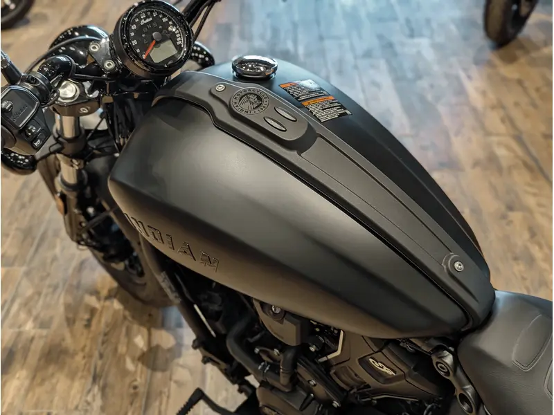 2025 Indian Motorcycle Scout Sixty Bobber Limited // Black Smoke