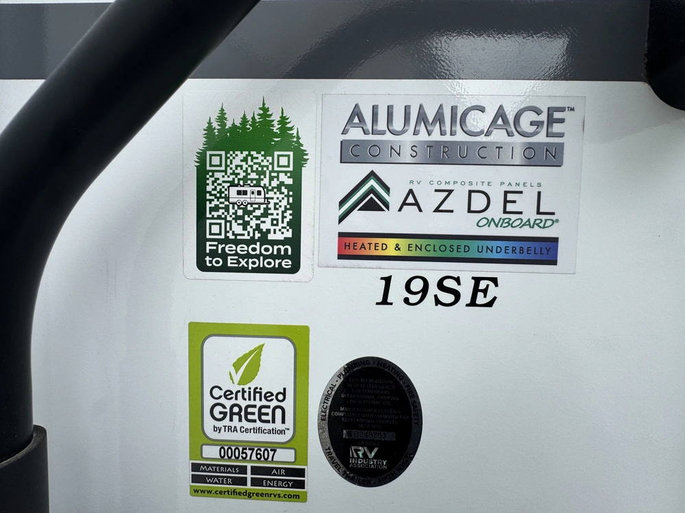 Coachmen Freedom Express Select 19se 2026 alt