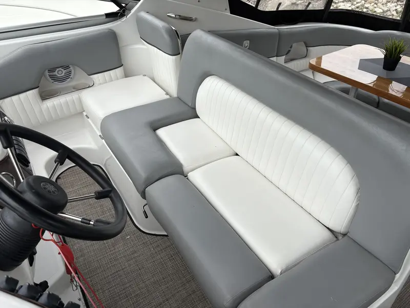 Chris-Craft CROWNE 32 1997