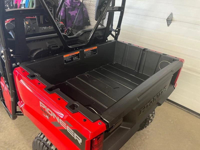 Honda Pioneer 520 2025 alt