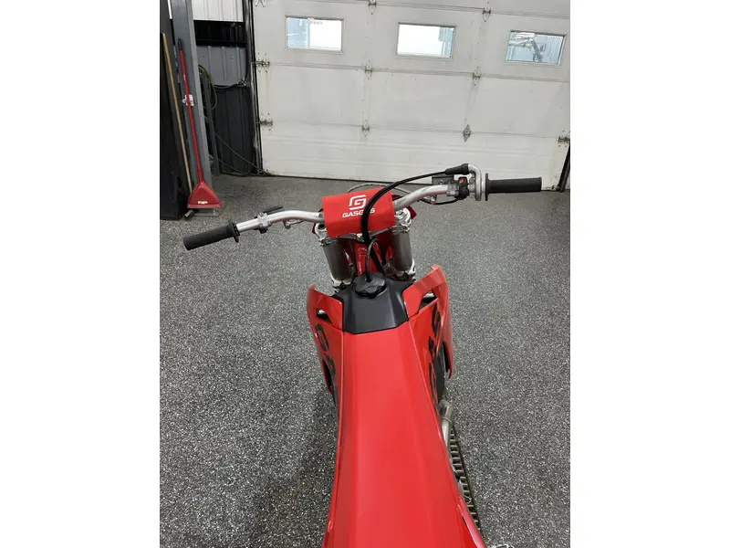 2025 GASGAS MC 350F thumbnail 9