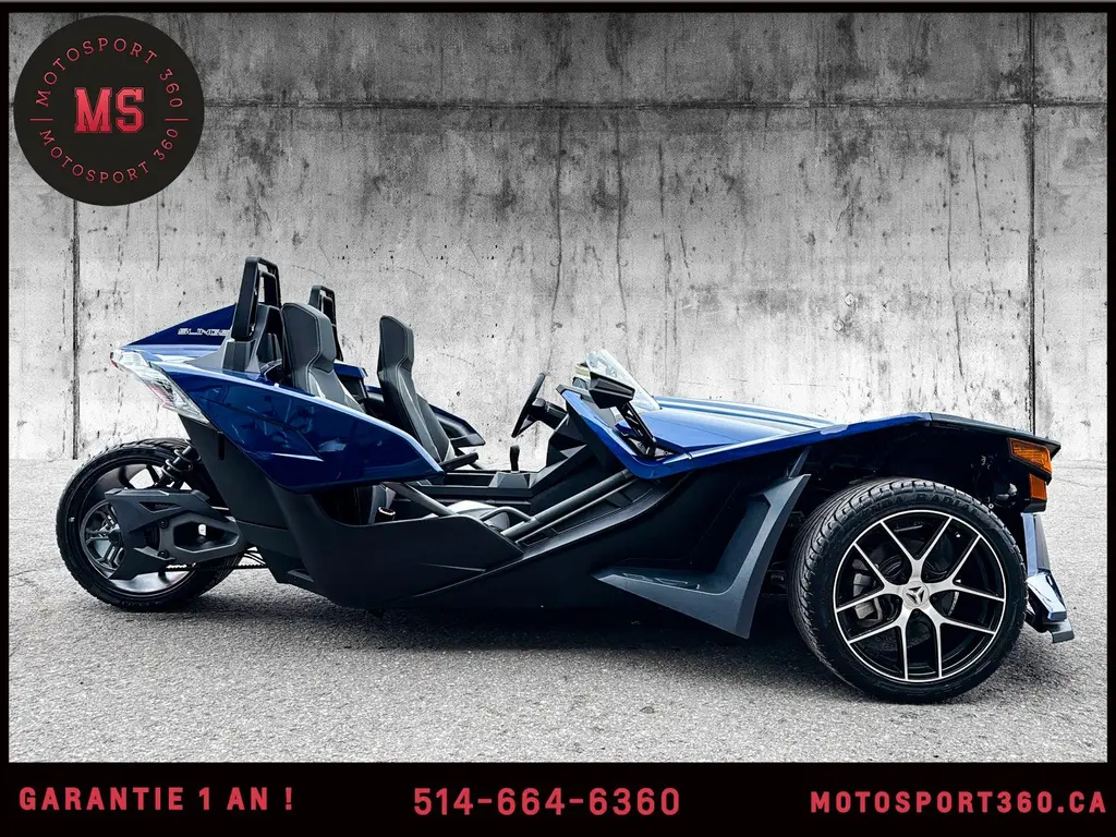 Polaris SLINGSHOT SL ULTRA PROPRE ! 2018 - PNEUS ARRIÈRE NEUF !