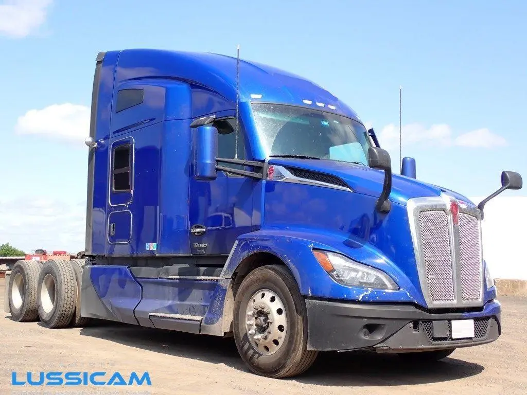 Kenworth T680 2024