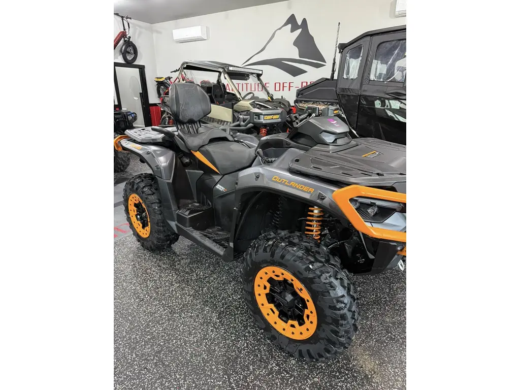 Can-Am OUTLANDER MAX XTP 1000 2025