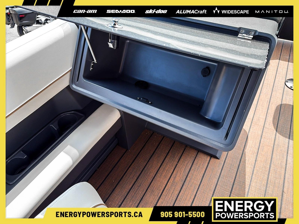 2025 Manitou Explore 22 Max Navigator alt