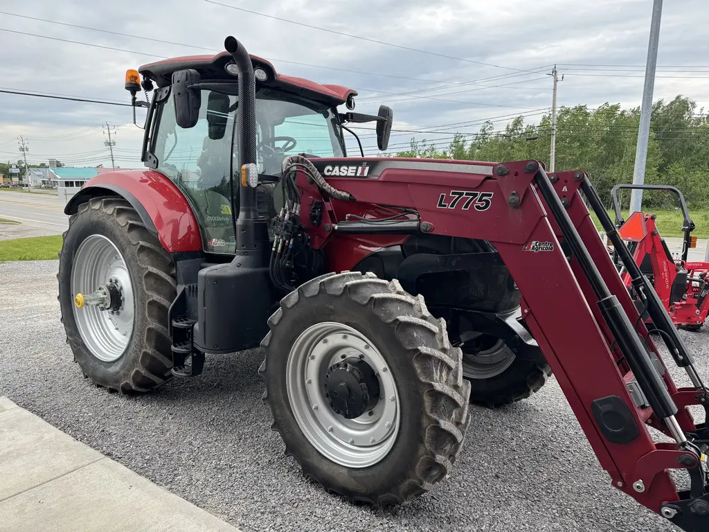 2023 Case IH Puma 185 CVX
