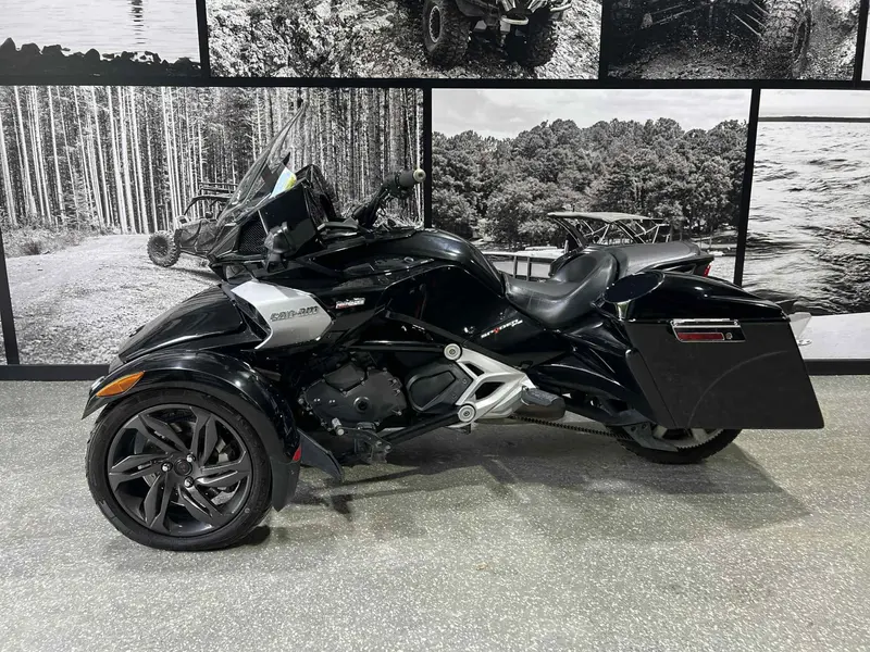 2015 Can-Am SPYDER F3 SE6 **UNIQUE!!**