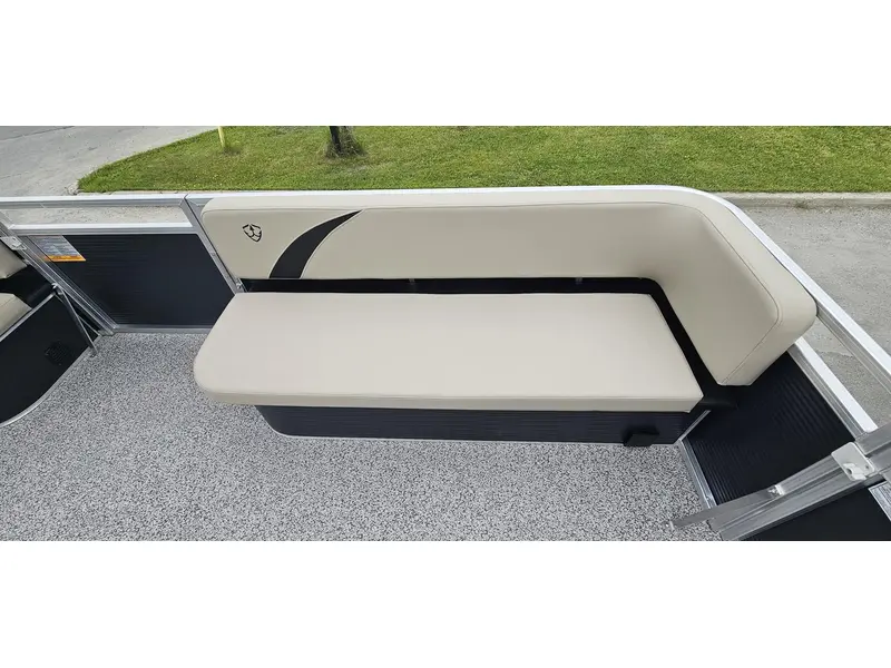 2023 Armada ECO LX 188 18 PIEDS MOTEUR YAMAHA 40 HP