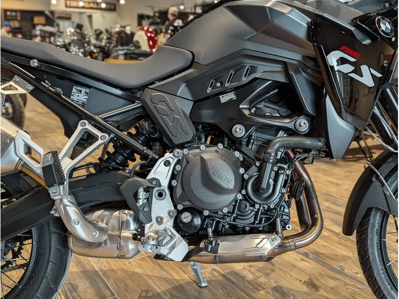 2024 BMW F 900 GS // Black Storm Metallic