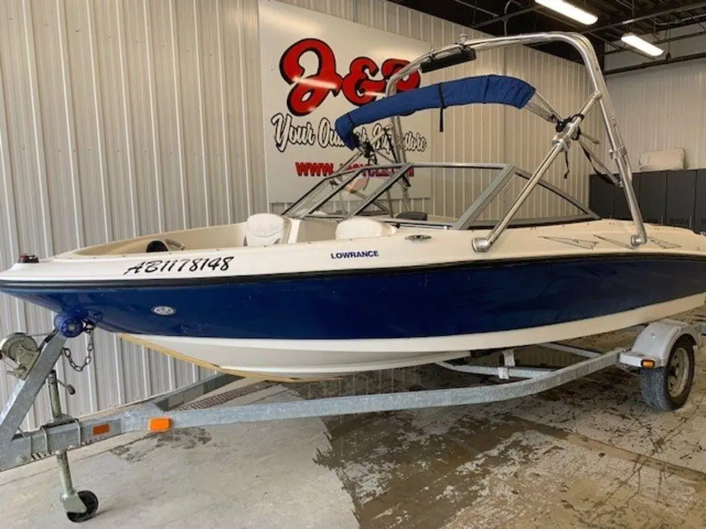 2008 Bayliner 175 TOWER