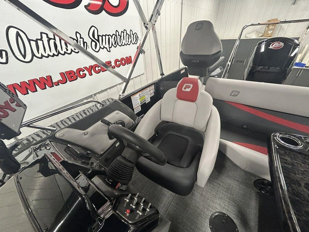 2025 Princecraft Ventura 194 alt