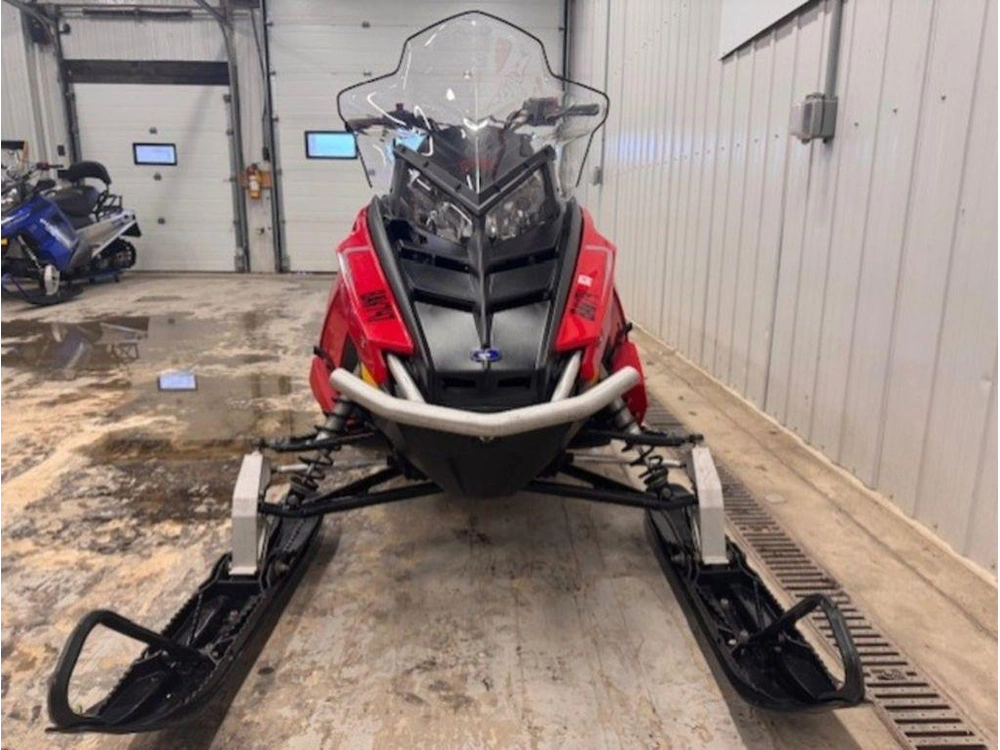 2022 Polaris 550 Voyageur 144 alt