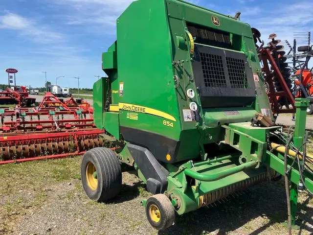 2014 John Deere 854
