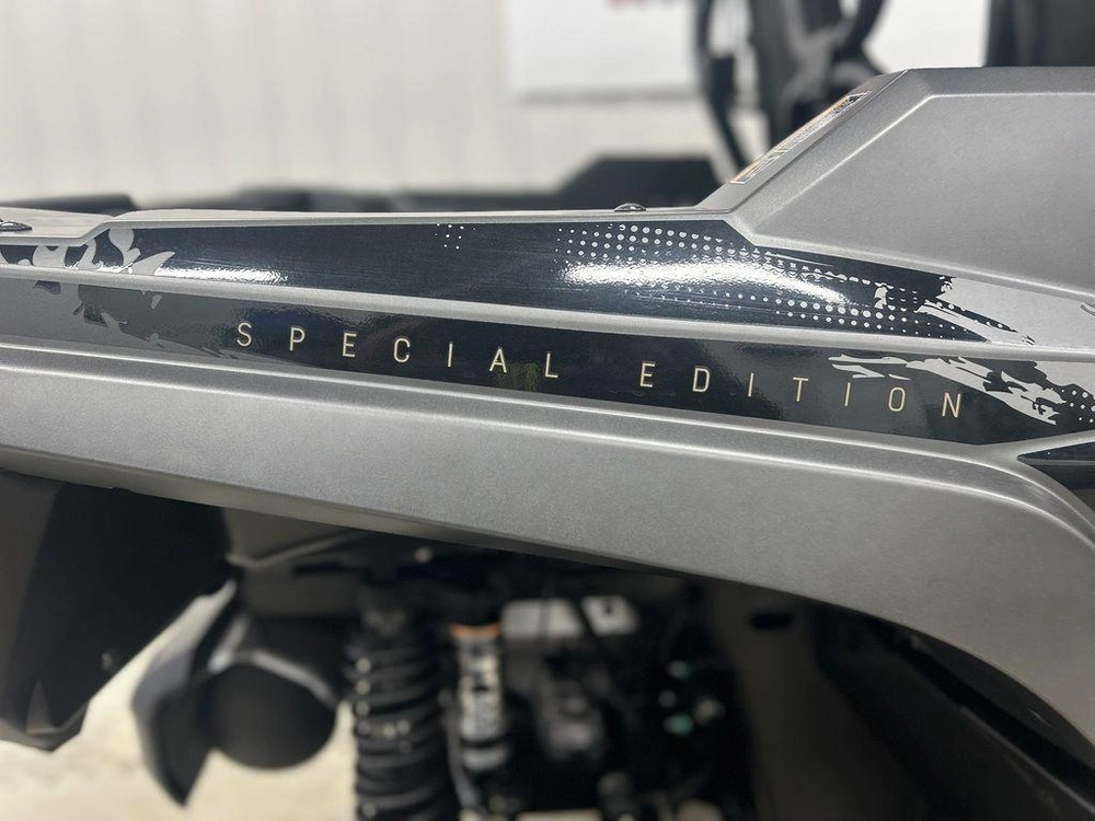 2025 Yamaha Wolverine Rmax4 1000 Se alt